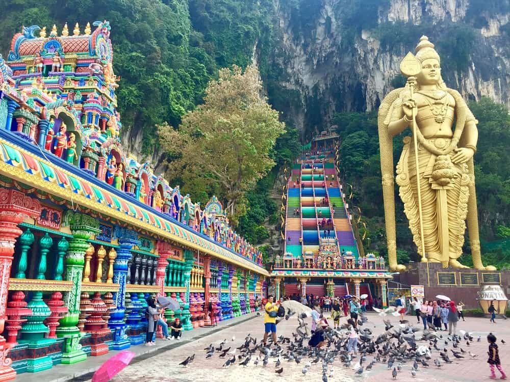 batu-caves, kualalumpur